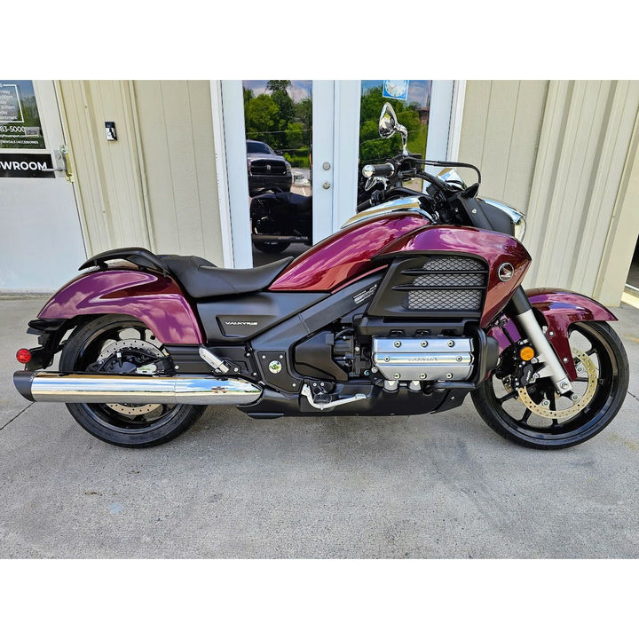 2014 Honda Valkyrie 1800 | Only 3200 Miles | Legacy Reserve | Collector Bike | Pristine