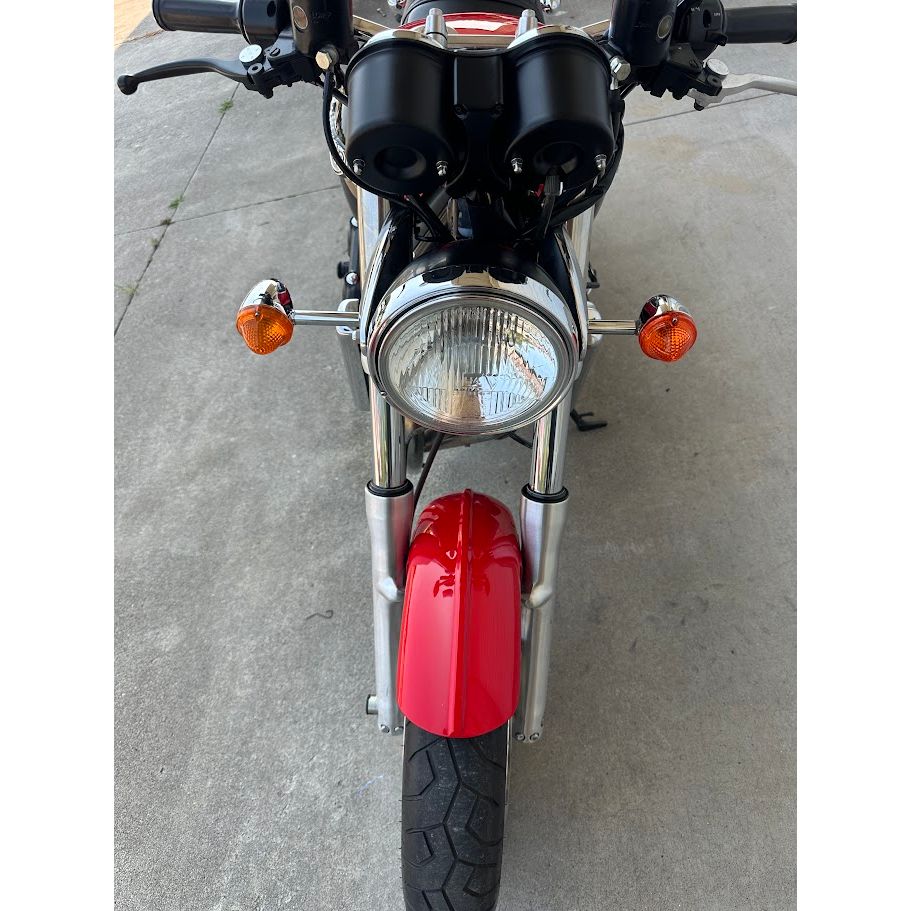 1998 Triumph Thunderbird Sport 900