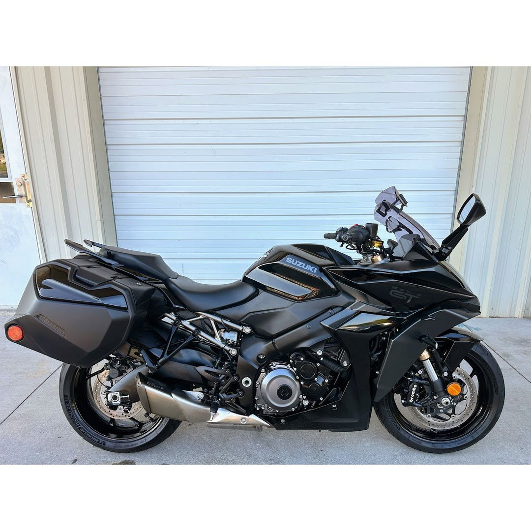 2023 Suzuki GSX-S1000GT+