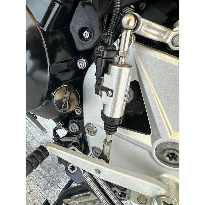 2021 BMW F900 XR